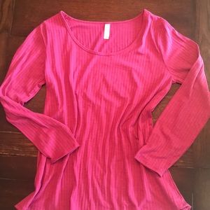 LuLaRoe long sleeved lynnae ribbed shirt